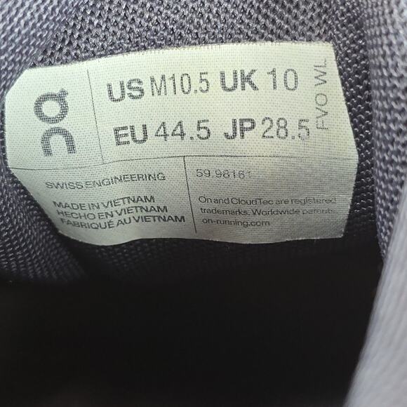 On Cloud 5 Ox Shadow Mens Dark Red Size 10.5 Athletic Running Shoes 59.98161 - Picture 12 of 13